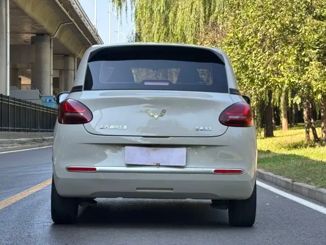 Wuling Bingo — Фото автомобиля 5