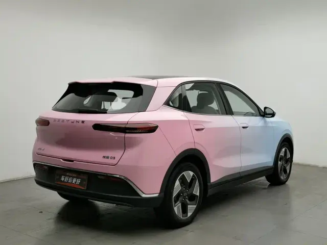 Bestune Yueyi 03 — Фото автомобиля 2