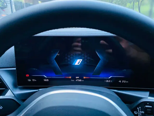 BMW i3 — Фото автомобиля 7