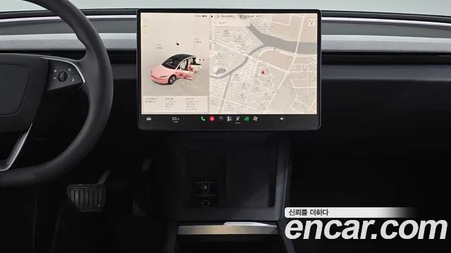 Tesla Model 3 — Фото автомобиля 13