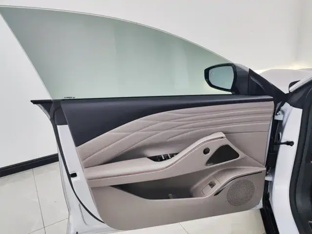 Geely Galaxy Xingyao 8 — Фото автомобиля 7