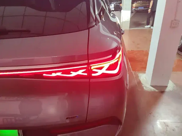 BYD Yuan PLUS — Фото автомобиля 7