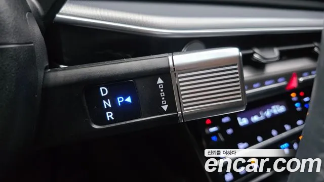 Hyundai Grandeur GN7 — Фото автомобиля 12