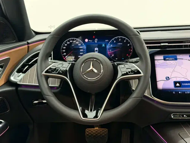 Mercedes-Benz Mercedes-Benz E-Class 2025 Facelift E 300 L Fashion — Фото автомобиля 14
