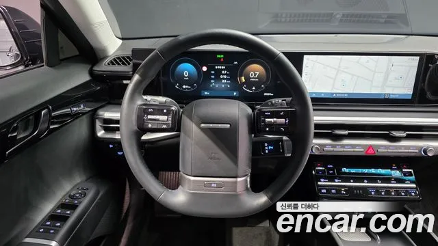 Hyundai Grandeur GN7 — Фото автомобиля 13