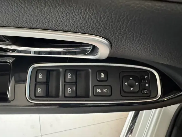 Mitsubishi Outlander — Фото автомобиля 15