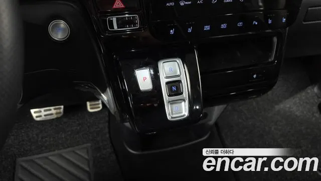 Hyundai Staria Staria L3.5 Lounge 9 мест — Фото автомобиля 9