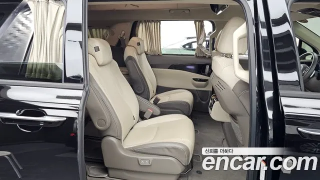Kia Canival Carnival 4 поколение Бензин 9 мест Hi-Limousine — Фото автомобиля 10