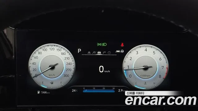 Hyundai Avante CN7 — Фото автомобиля 11