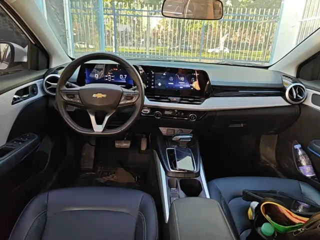 Chevrolet Monza — Фото автомобиля 9