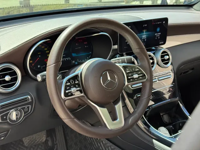 Mercedes-Benz GLC-Class — Фото автомобиля 10