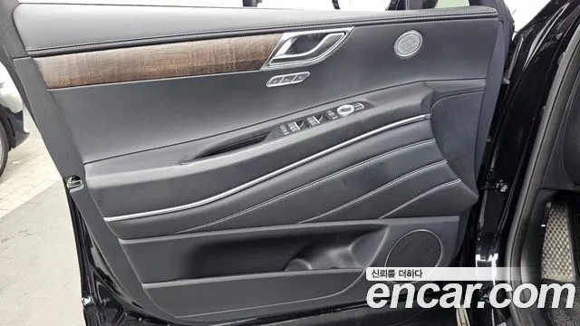 Genesis GV80 2.5T Бензин AWD — Фото автомобиля 20