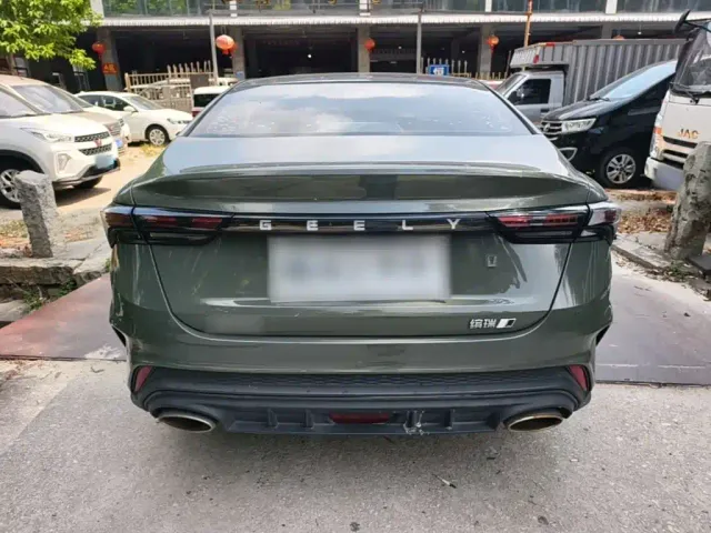 Geely Binrui — Фото автомобиля 5