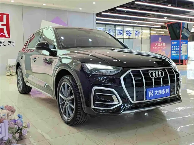 Audi Q5L — Фото автомобиля 3