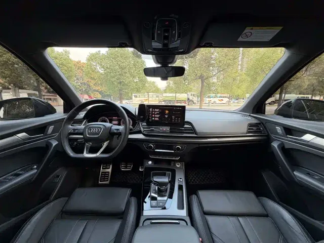 Audi Q5L — Фото автомобиля 16