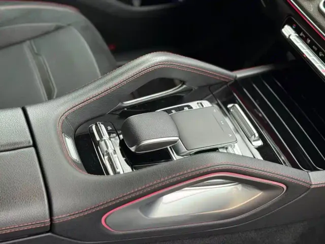 Mercedes-Benz GLE Coupe AMG — Фото автомобиля 17