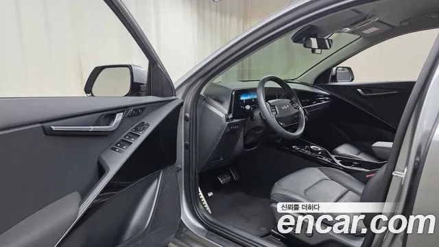 Kia Niro All Niro EV Earth — Фото автомобиля 10