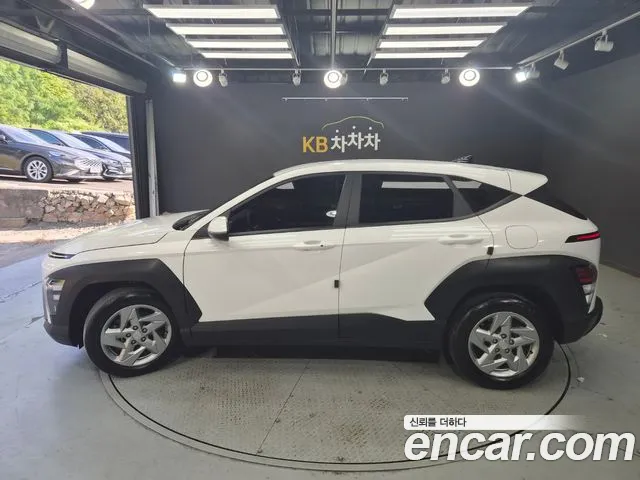 Hyundai Kona SX2 — Фото автомобиля 7