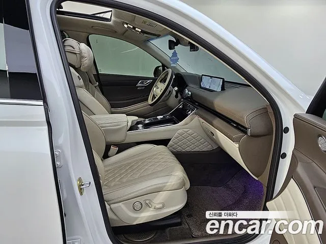 Genesis GV80 2.5T Бензин AWD — Фото автомобиля 11