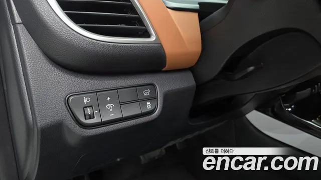Kia Seltos New — Фото автомобиля 28