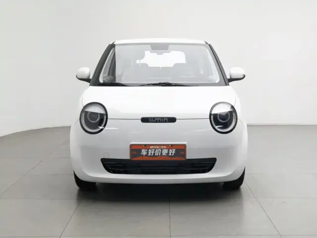 Changan Lumin — Фото автомобиля 3