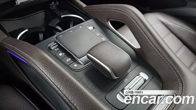 Mercedes-Benz GLS-Class — Фото автомобиля 30
