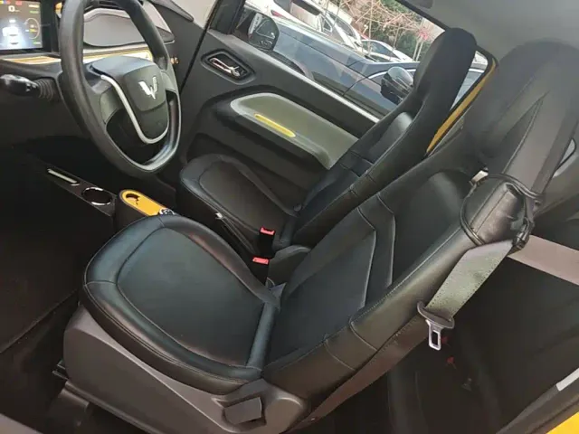 Wuling Hongguang Mini EV — Фото автомобиля 14