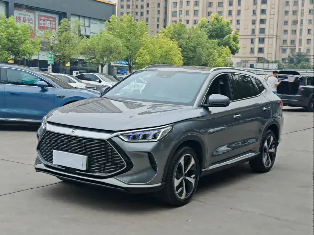 Фотография автомобиля — BYD Song PLUS