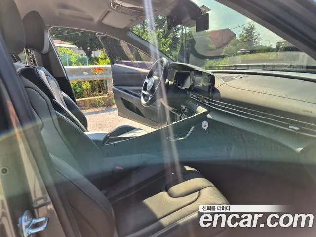 Hyundai AVANTE Новый Avante (CN7) — Фото автомобиля 12