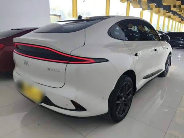 IM Motors LS6 — Фото автомобиля 6