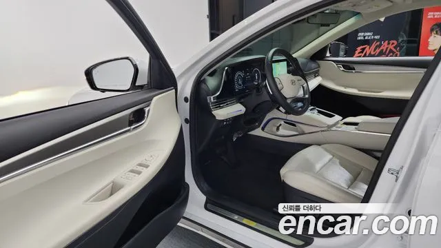 Hyundai Grandeur Новый Grandeur IG — Фото автомобиля 10
