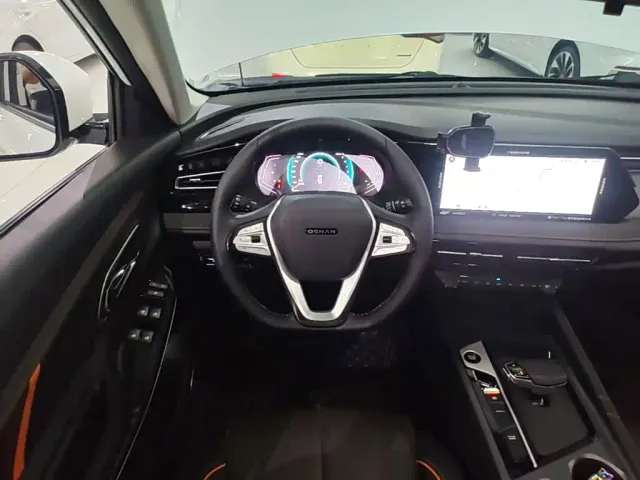Changan X7 Plus — Фото автомобиля 10