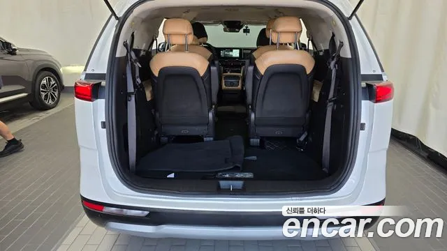 Kia Canival Carnival 4 поколение 9 мест Prestige — Фото автомобиля 18