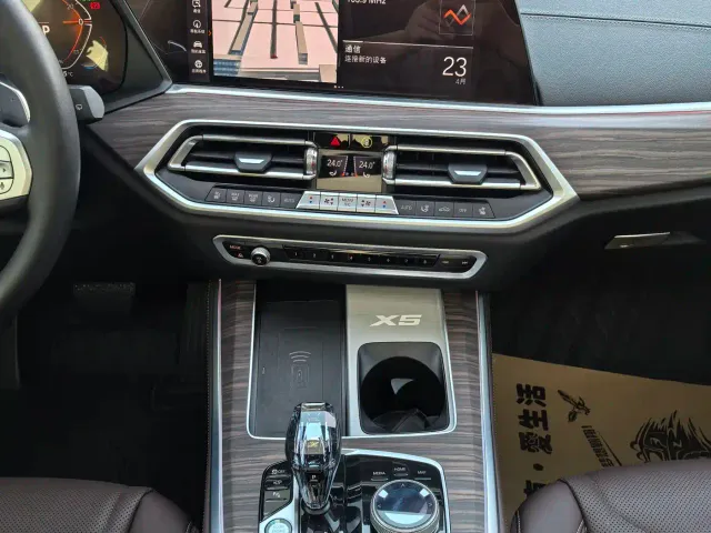 BMW X5 — Фото автомобиля 19
