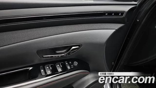 Hyundai Tucson Tucson (NX4) Бензин 1.6 турбо 2WD — Фото автомобиля 21