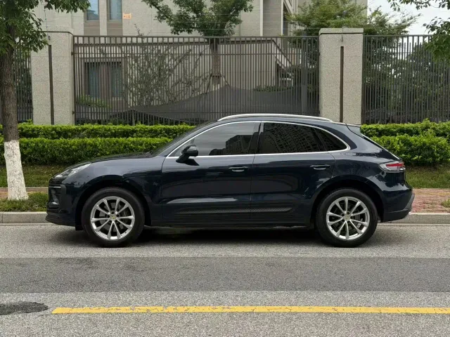 Porsche Macan — Фото автомобиля 8