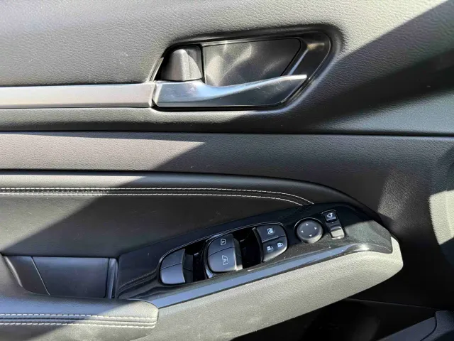 Nissan Teana — Фото автомобиля 17