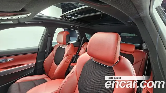 Genesis GV70 2.2 Дизель AWD — Фото автомобиля 18