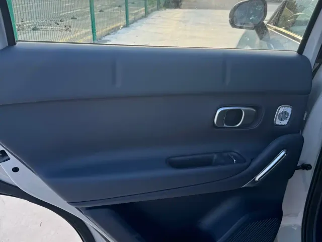 Leapmotor A10 — Фото автомобиля 7