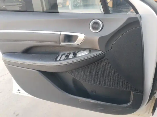Hyundai Sonata — Фото автомобиля 7