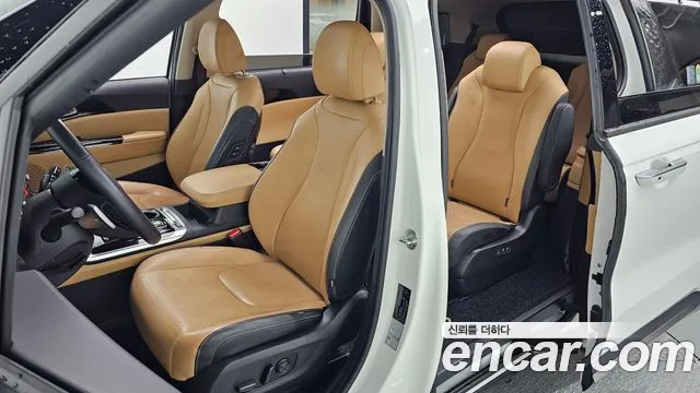Kia Carnival 4th Gen — Фото автомобиля 15