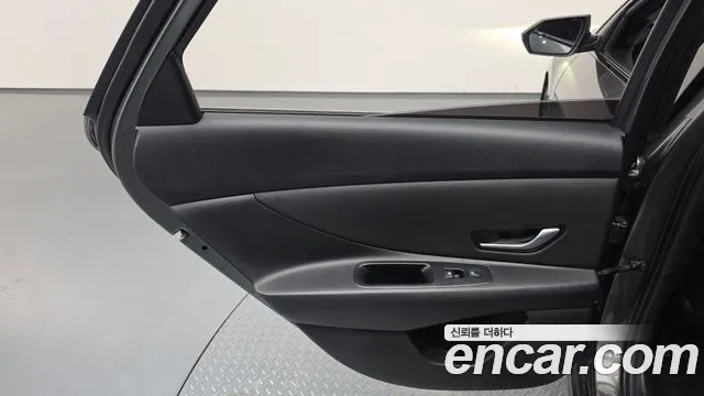 Hyundai Avante CN7 — Фото автомобиля 14