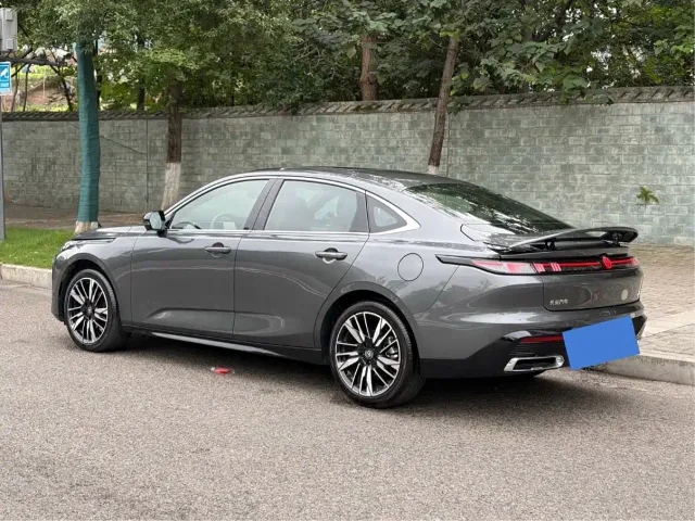 Changan Eado — Фото автомобиля 2