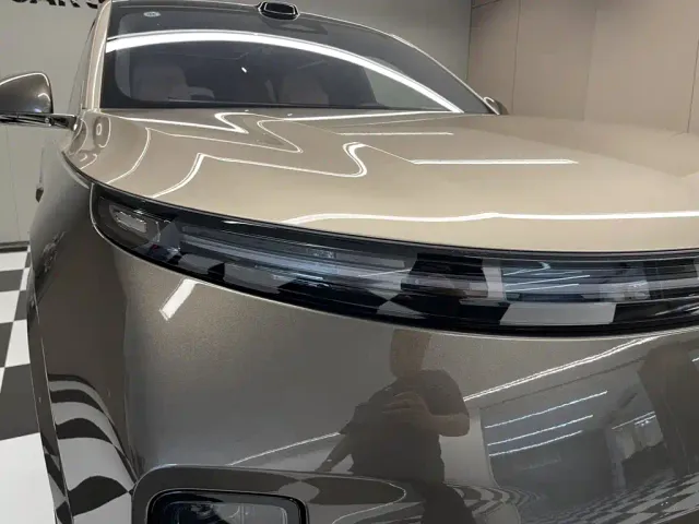 Li Auto Li Xiang L9 2026 Base Model — Фото автомобиля 9