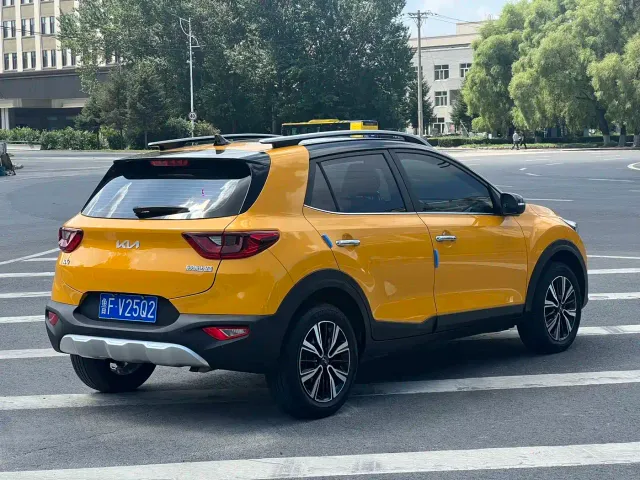 Kia KX1 — Фото автомобиля 6