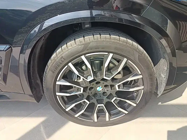 BMW X5 — Фото автомобиля 11