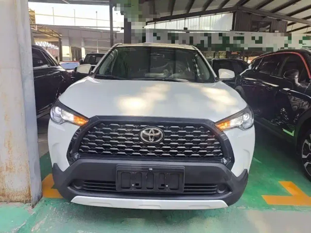 Toyota Corolla Cross — Фото автомобиля 2