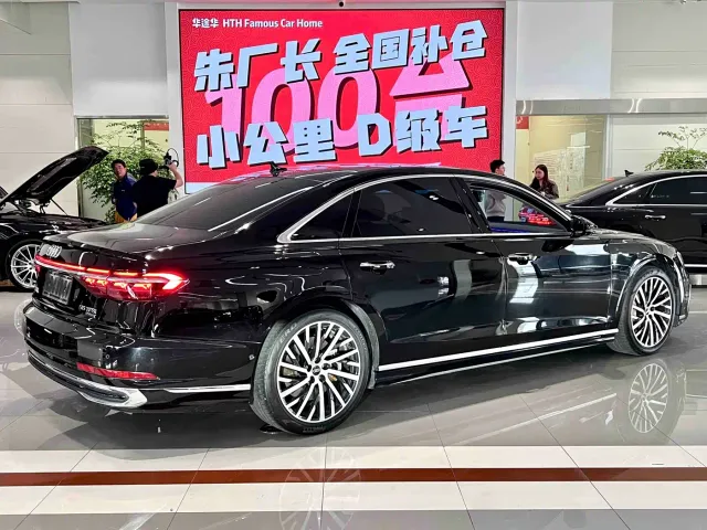 Audi A8 — Фото автомобиля 11