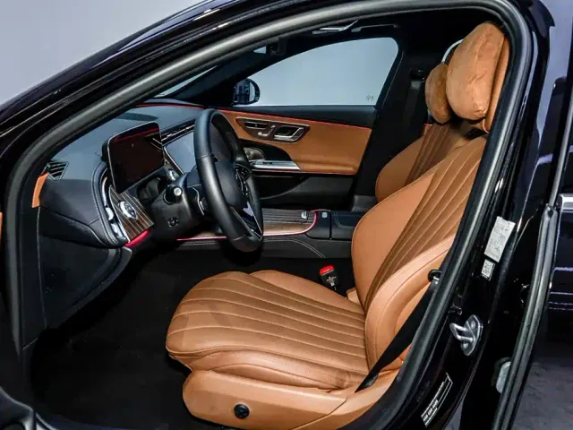 Mercedes-Benz E-Class — Фото автомобиля 9