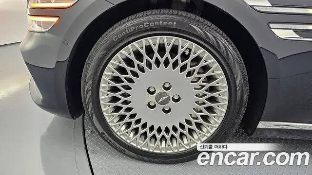 Genesis G80 Бензин 2.5 турбо AWD — Фото автомобиля 5